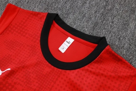 AC Milan Training Jersey 25/26
