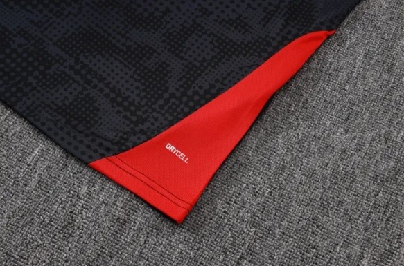 AC Milan Training Jersey 25/26