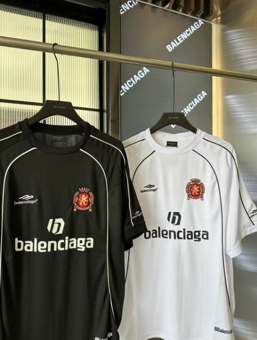 Balenciaga x Manchester United No.10 Embroidered Print Football Jersey