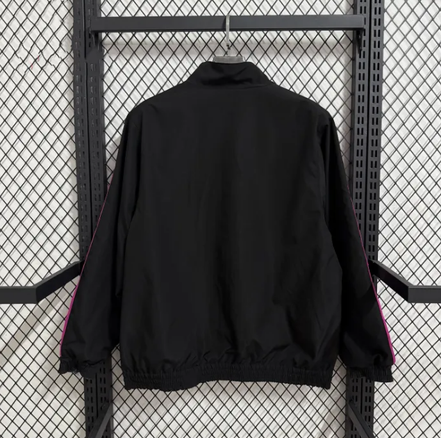 Juventus Double-Sided Training Windbreaker 2025