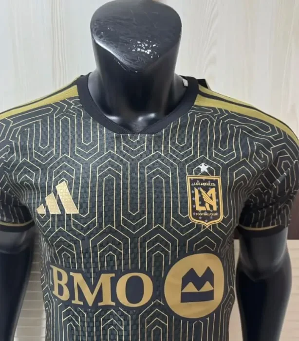 Los Angeles Home Player Man Jersey 26/27