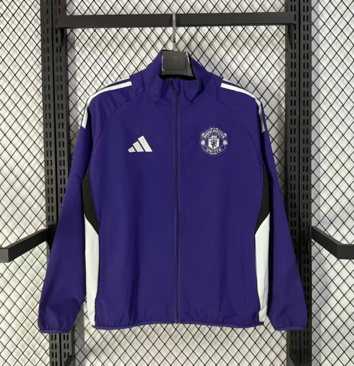 Manchester United Training Windbreaker 2025