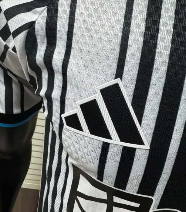Newcastle United Home Player Jersey 26/27