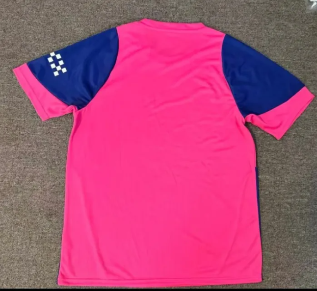 Manchester City Men Pink Training Jersey 26/27