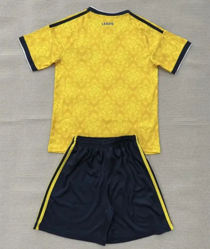 Leeds United Away Kids Suit 26/27