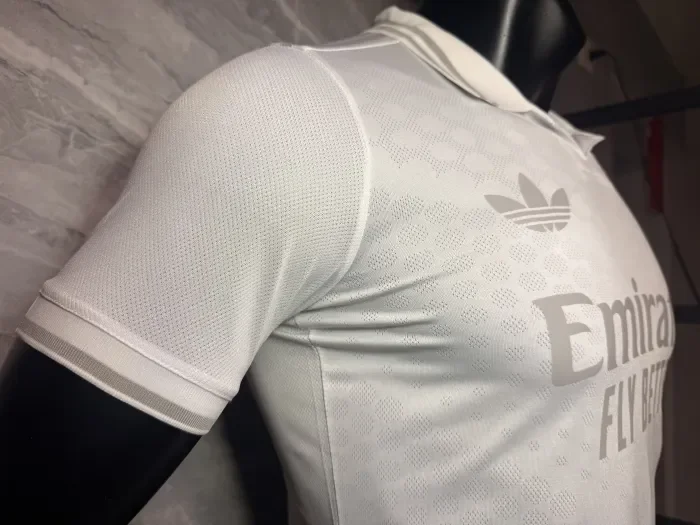 Real Madrid Special Edition Man Player Jersey 26/27