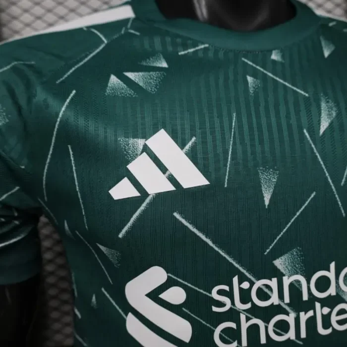 Liverpool Home Goalkeeper Man Player Jersey 26/27