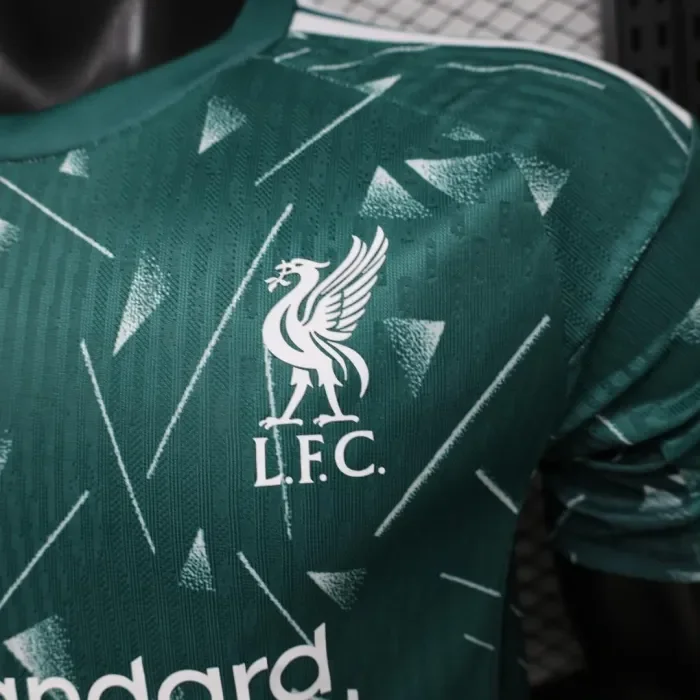 Liverpool Home Goalkeeper Man Player Jersey 26/27
