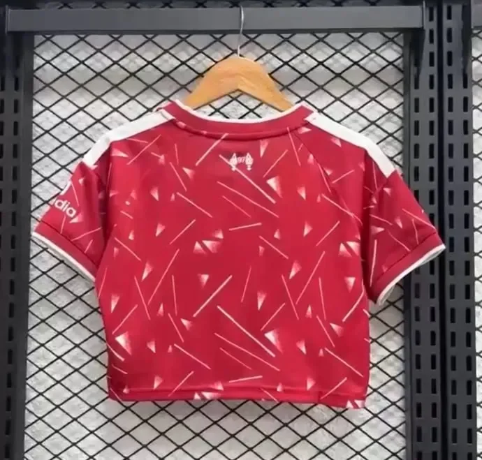 liverpool home woman cropped jersey