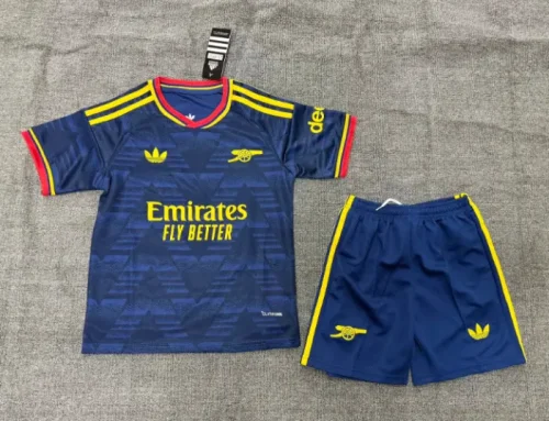 Arsenal Away Kids Suit & Socks 26/27