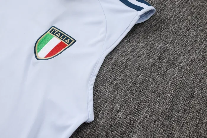 Italy Training Jersey 26/27