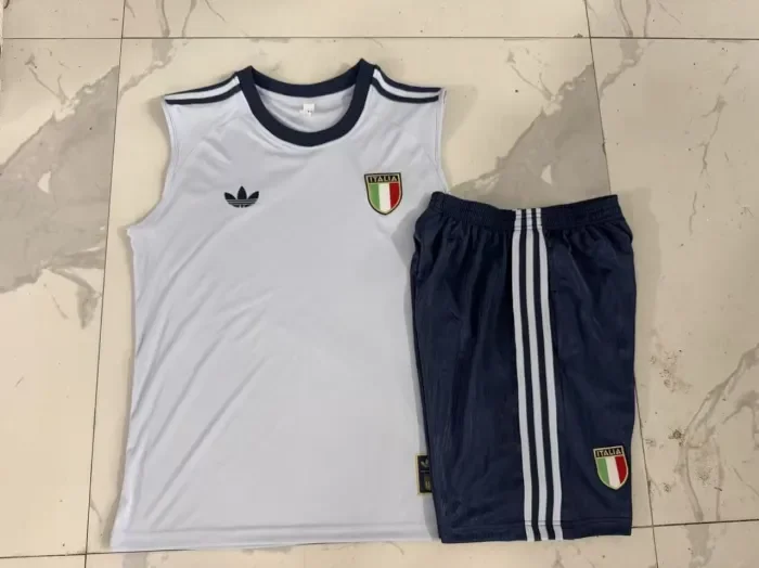 Italy Training Jersey 26/27