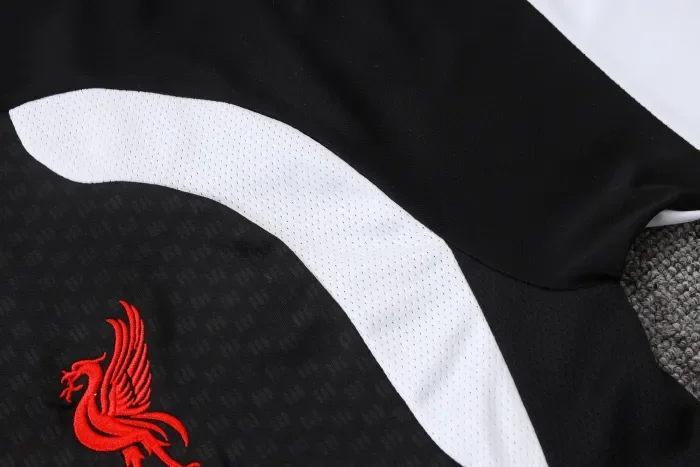 Liverpool Training Short sleeve Suit 26/27