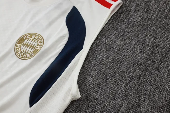 Bayern Munich Training Jersey 26/27
