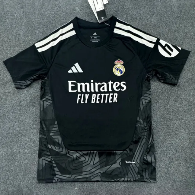 Real Madrid Goalkeeper Men Jersey 26/27