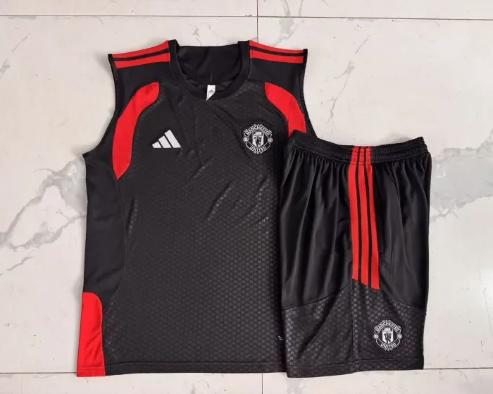 Manchester United Training Jersey 26/27