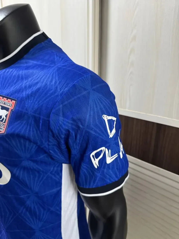 Ipswich Town Home Man Player Jersey 26/27