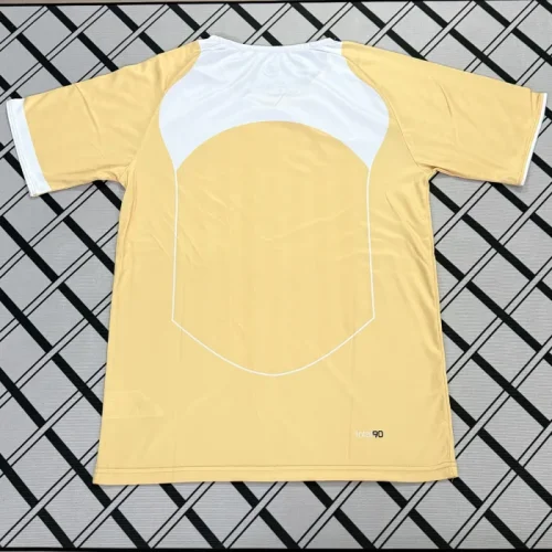 Total 90 Gold Retro-style soccer jersey