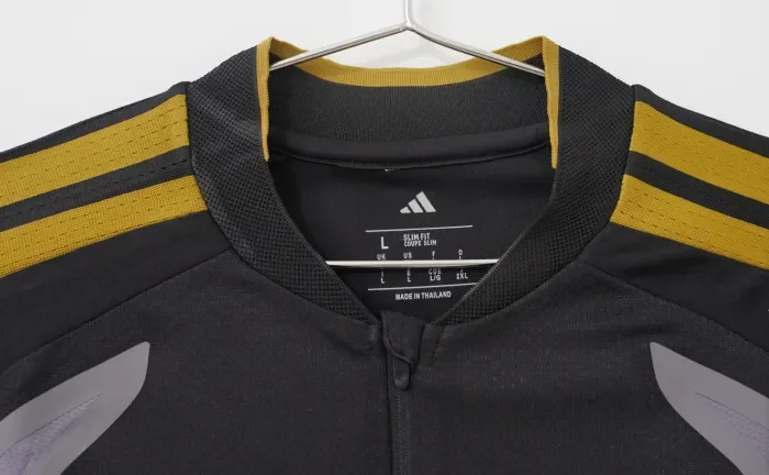Juventus Player Version Quarter-Zip Training Top 2026