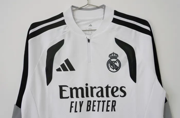 Real Madrid Player Version Quarter-Zip Training Top 2026
