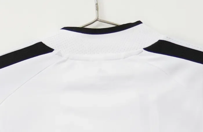Liverpool Player Version Quarter-Zip Training Top 2026