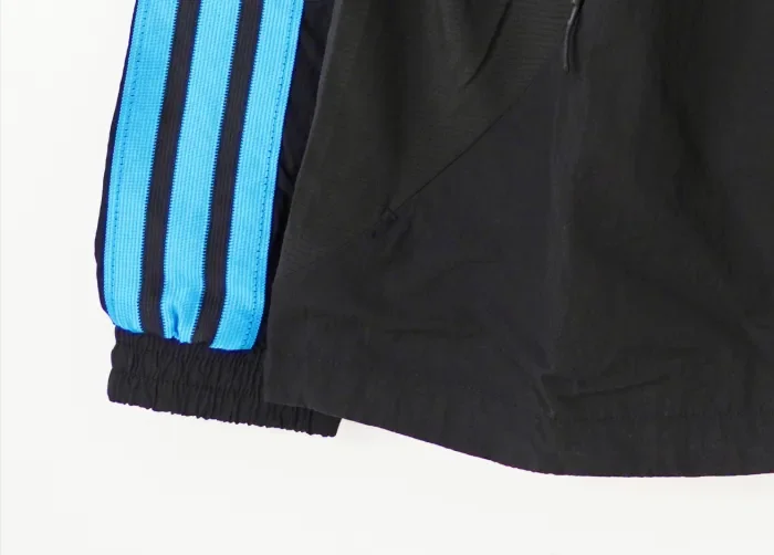 Newcastle United Training Windbreaker 2026