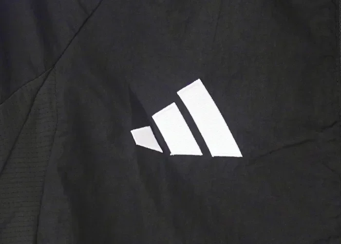 Newcastle United Training Windbreaker 2026