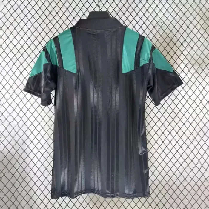 Liverpool EQT Black Men Jersey 26/27