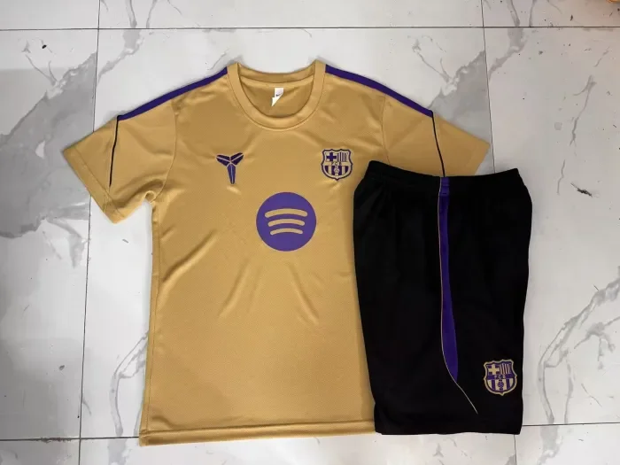 Barcelona Training Short Sleeve Suit 26/27