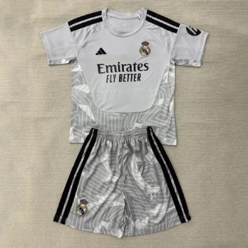 Real Madrid Grey Goalkeeper Men Jersey Suit 26/27