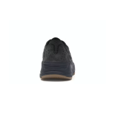 Boost 700 “Utility Black” Low-top chunky sneakers, black (unisex, sizes 36–49)