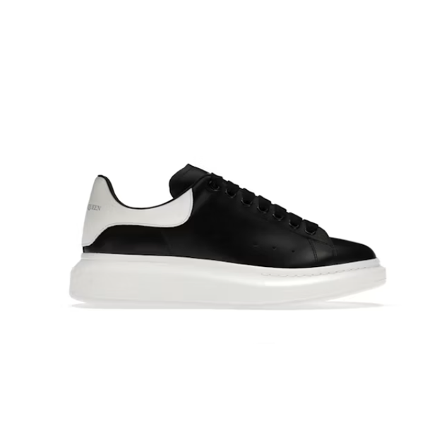Oversized Sneaker – Chunky Sole Low-Top – Black & White (Unisex, Sizes 36–49)