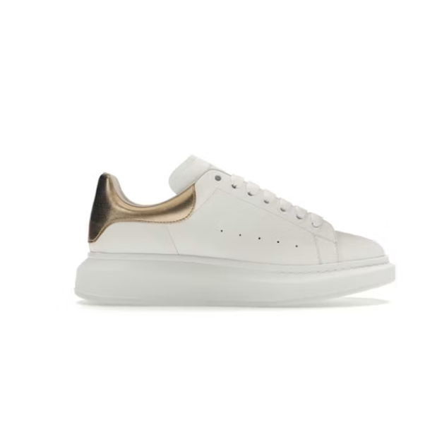 Oversized Sneaker – Platform Low-Top – White & Gold (Unisex, Sizes 36–49)