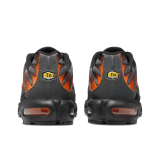 Air Max Plus Low-Top Running Shoes, Black/Orange (Men's, Sizes 36–49)