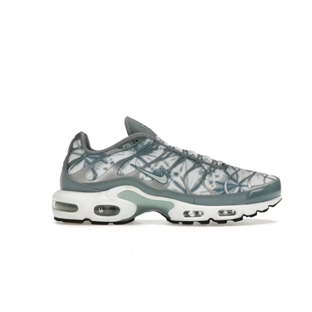 Air Max Plus Low-Top Lifestyle Shoes, Blue/White Colorway (Unisex, Sizes 36–49)