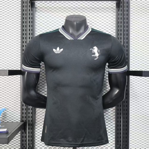 25/26 Juventus Away Player version