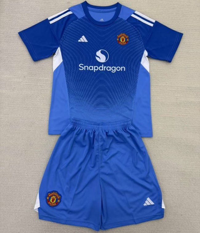 25/26 Manchester United goalkeeper kids kit blue