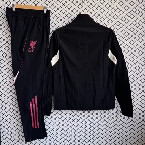 26/27 Liverpool trench coat black