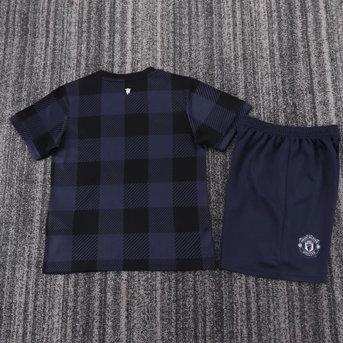Retro 13/14 Manchester United Away kids kit