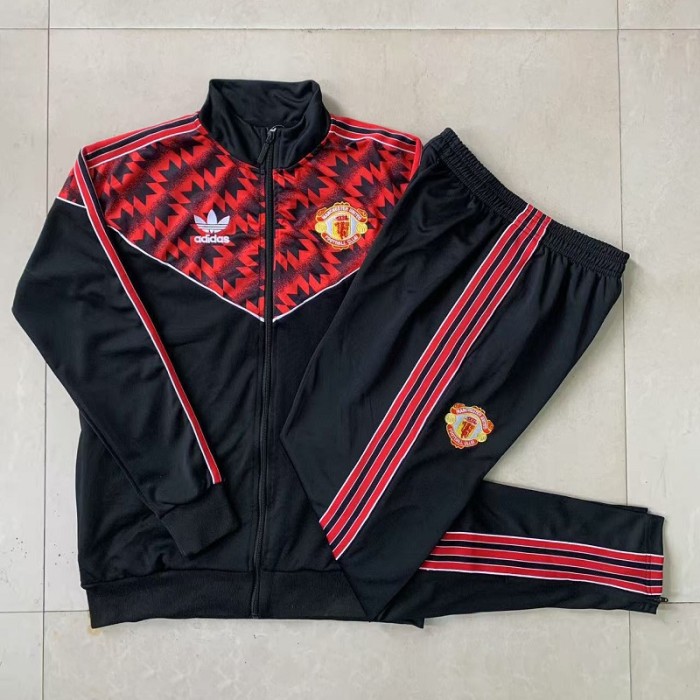 25/26 Manchester United Retro Adult jacket black