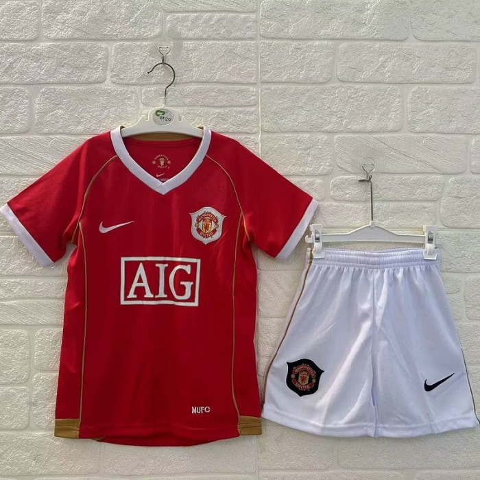 Retro 06/07 Manchester United home kids kit