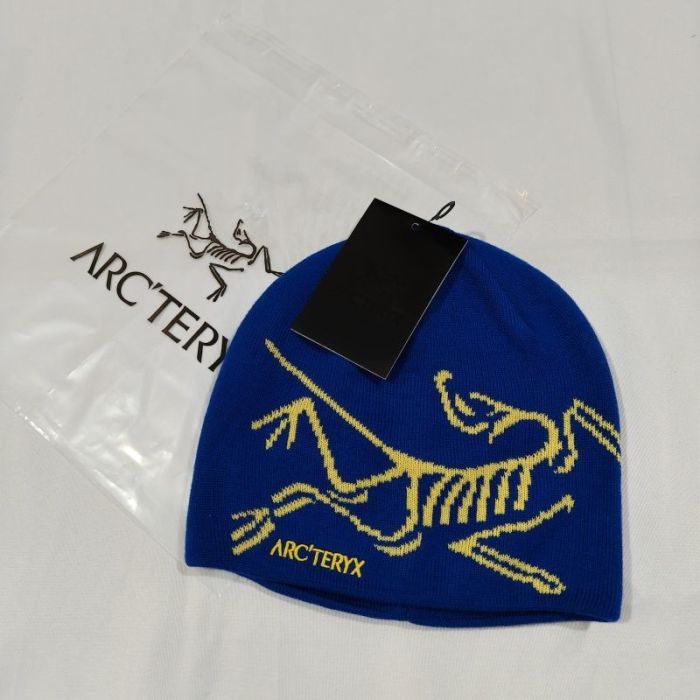 ARC'TERYX hat