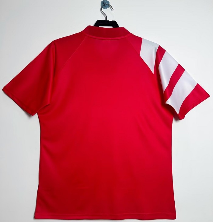 Retro 91/92 Liverpool home football shirt