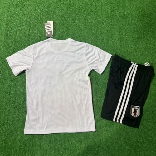25/26 Japan Anime kids kit white