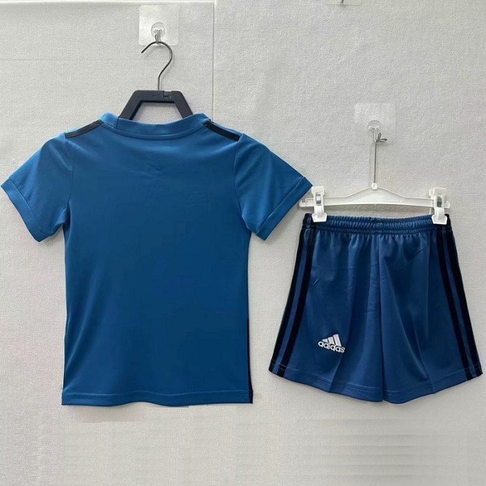 17/18 Retro Real Madrid third kids kit