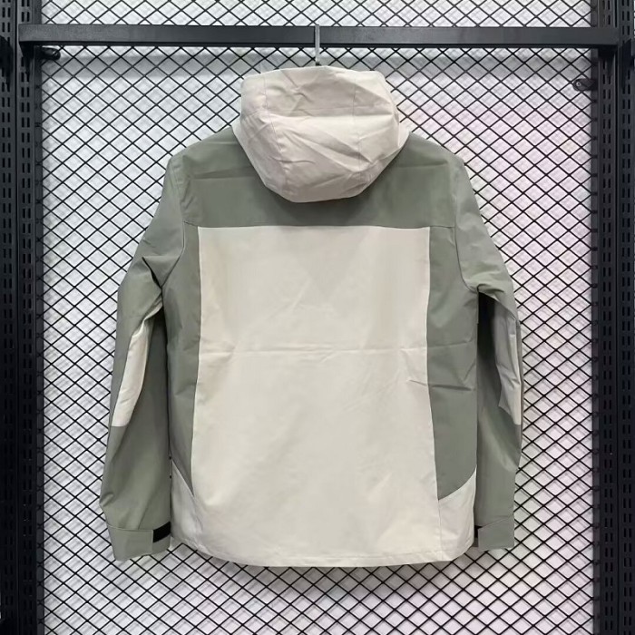 26/27 Nike trench coat grey