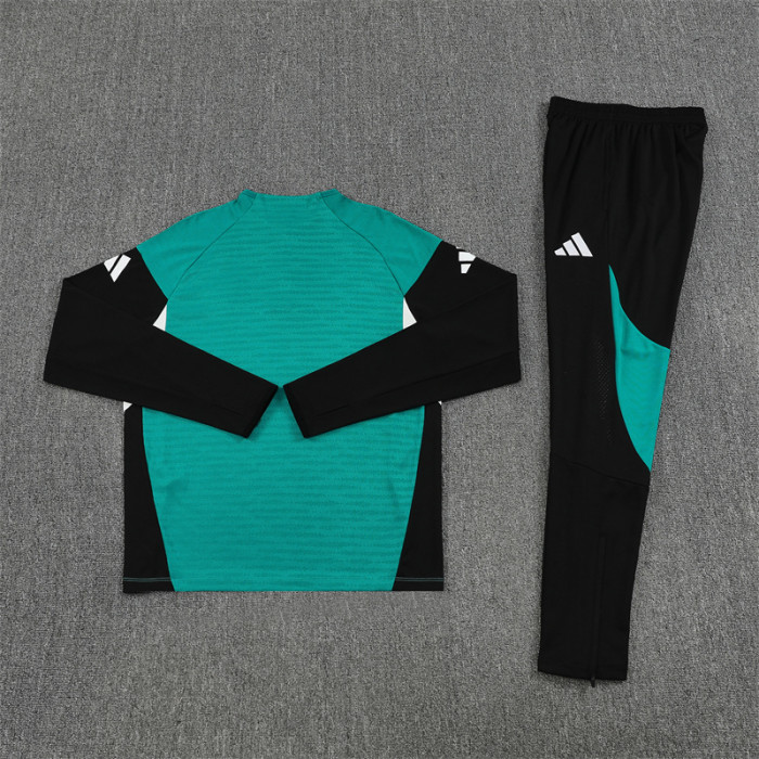 25/26 Liverpool kids training suit green