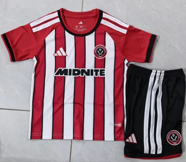 26/27 Sheffield United home kids kit
