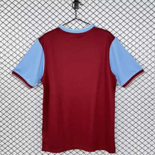 Retro 09/10 Aston Villa home football jersey