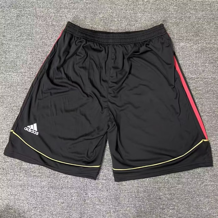 Retro 06/07 AC Milan home jersey adult set